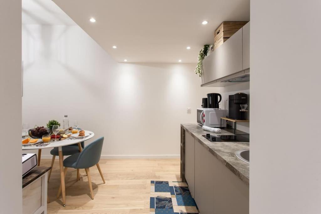 L10 Central Suite 2 Bedrooms Old Nice Wifi 3Mins Sea Exteriör bild